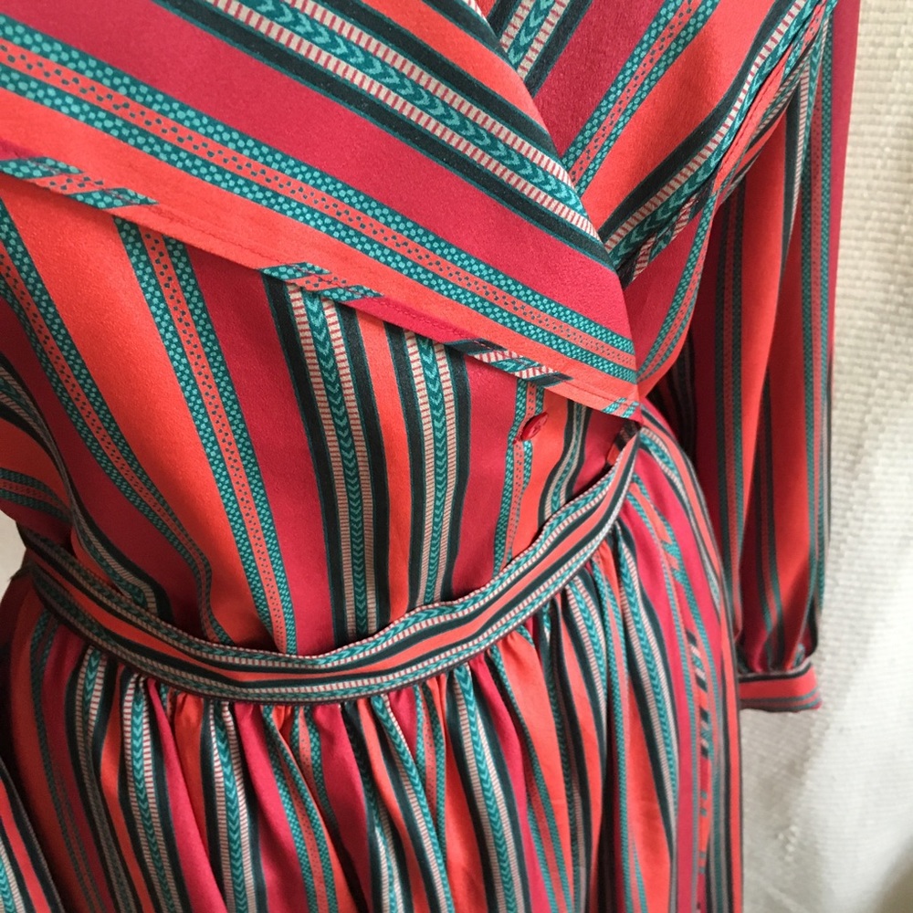 Vintage 70s Two Piece Dress Set Stripe Top & Skirt - Picture 3 of 8